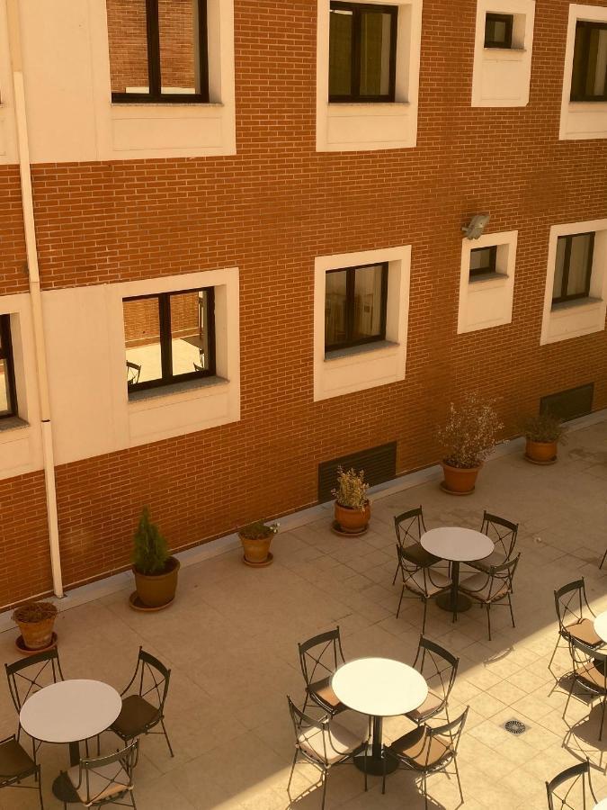 Hotel Equo 아랑페즈 외부 사진
